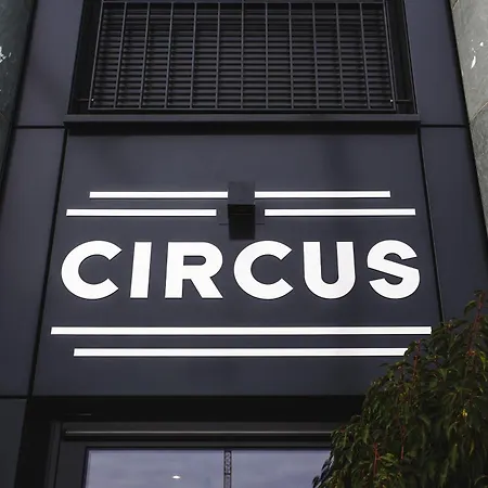 The Circus Living-2