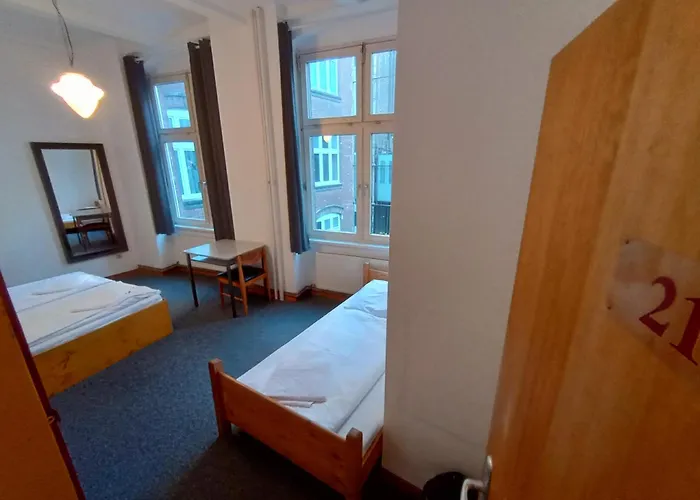 Die Fabrik - baxpax Hotel